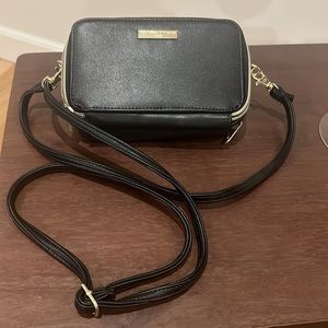 Adrienne Vittadini clutch/crossbody never used